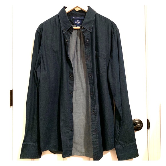 Old Navy Other - EUC Denim Button Up